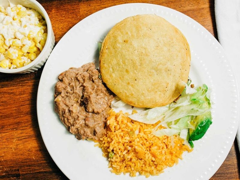 Taqueria Haltom food