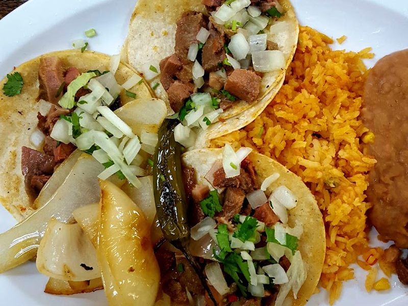 Taqueria Haltom food
